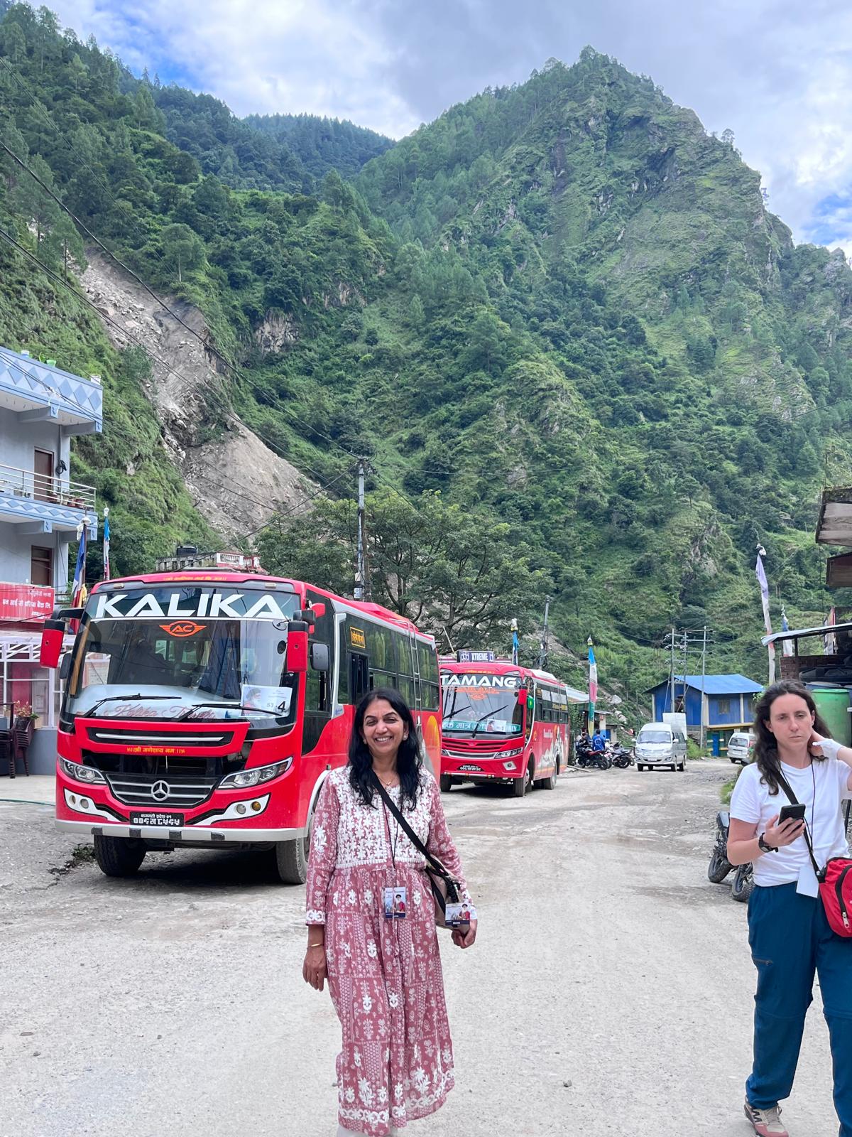 नेपाल में ली गई डॉक्टर मीना गुप्ता की तस्वीर. नेपाल में ली गई डॉक्टर मीना गुप्ता की तस्वीर.