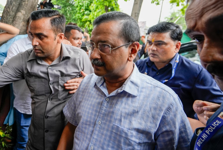 "We Are Not Terrorists": Arvind Kejriwal's March To PM Modi's Home Stopped