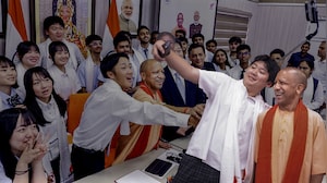 Japanese Student's Selfie With UP Chief Minister Yogi Adityanath Goes Viral