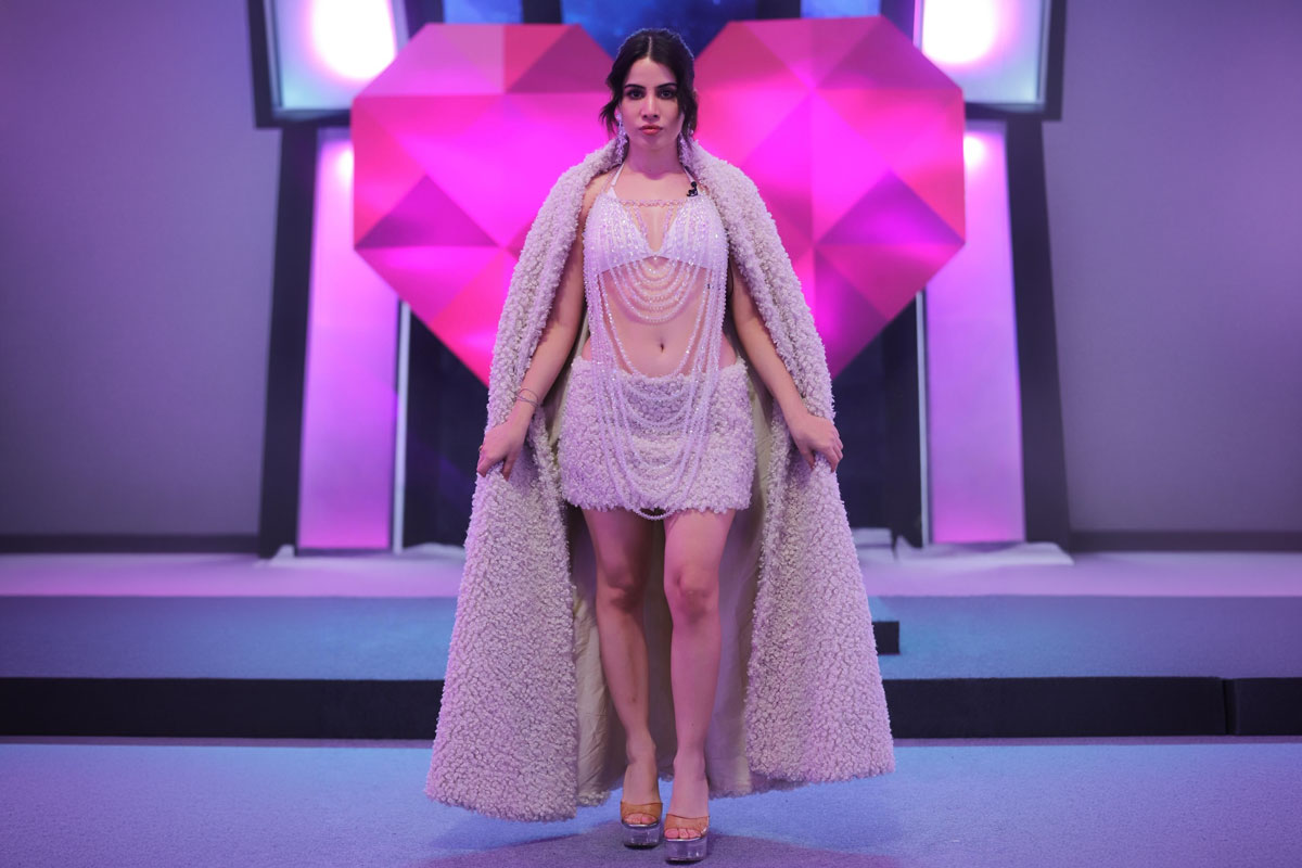 Uorfi Javed Gets Candid About Career Setbacks In Emotional Video: "I Got Rejected From Bigg Boss..."