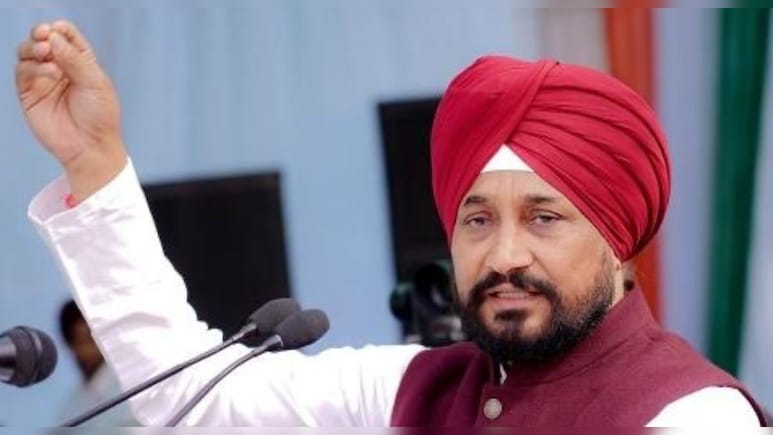 आज कांग्रेस की CWC बैठक में पूर्व सीएम चन्&zwj;नी नहीं होंगे शामिल, मास्&zwj;टर्स की कर रहे पढ़ाई