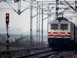 Maharashtra Judge Warns Railways Official Of Contempt Case Over Bedbugs In VIP Room