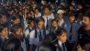 600 छात्रों की लड़ाई सफल: NDTV की पहल पर शिक्षा मंत्री ने मानी बच्चों की मांगें, 12 घंटे बाद खत्म हुआ आंदोलन