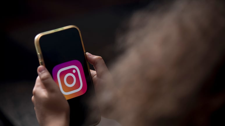 Meta's US Teen Rules Put Age Verification At Centre Of India's Child-Safety Debate: Experts