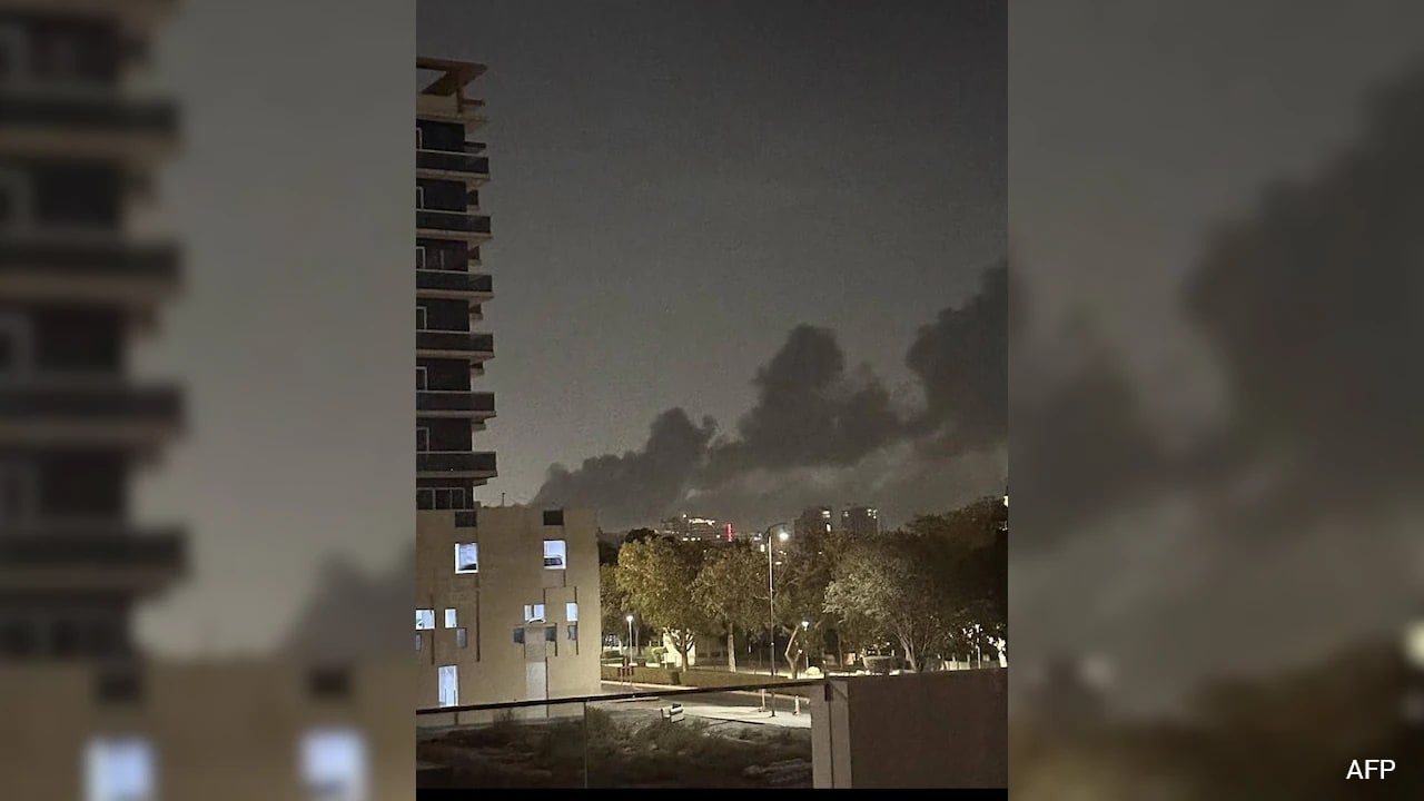 Seven Explosions in Dubai's Jebel Ali Area Amid US-Iran Tensions