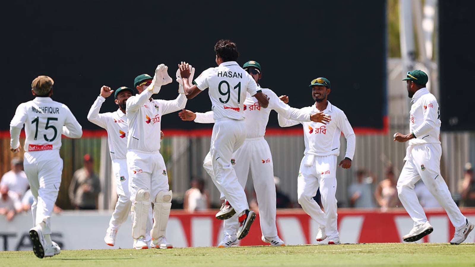 Australia vs Bangladesh LIVE Score, 1st Test Day 3 Live Updates