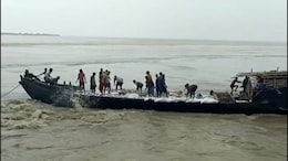 Video: 2 Missing After Boat Carrying 21 Overturns In Bihar