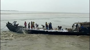 Video: 2 Missing After Boat Carrying 21 Overturns In Bihar