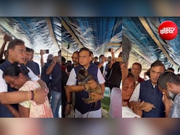 पालतू कुत्ते को बचाते हुए जान गंवाने वाले रिदीप के परिवार से मिले CM हिमंता, NDTV ने की थी ग्राउंड रिपोर्ट