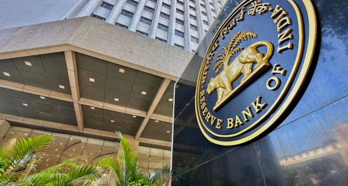 RBI Meets NBFC Heads to Discuss Draft Guidelines on Revolving Credit and Compliance