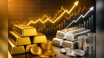 Gold Rate Nears $4,500 As US Treasury Buyback Boosts Bullion; Silver Jumps Nearly Rs 5,000 On MCX