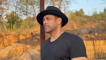 Salman Khan Reportedly Takes Massive Pay Cut For Vamshi Paidipally's SVC63. Here's Why