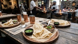 Make Perfect Rumali Roti At Home, On Your Regular Tawa