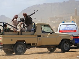 A Flight, An Airstrike, A Blockade: How Yemen's Truce Started Unraveling