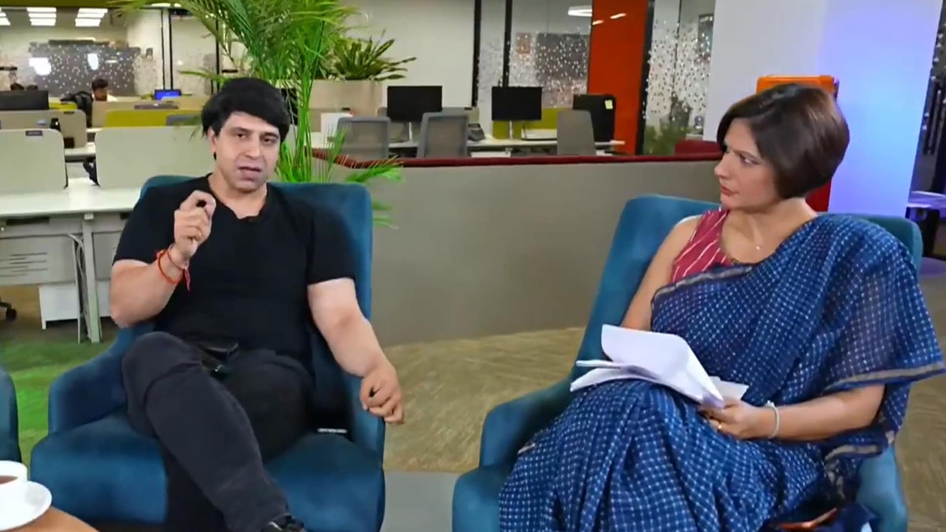 'There Is Nothing That Is Against Islam': Shehzad Poonawalla Recites Vande Mataram