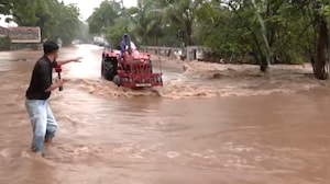 Gujarat Floods: Ground Report from Navsari as Villages Go Under Water