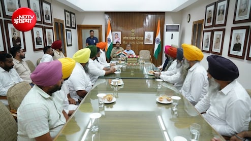 हर साल अजनाला की बाढ़ पर राज्यपाल से मिले कुलदीप सिंह, उज नदी पर डैम बनाने उठाई मांग &nbsp;