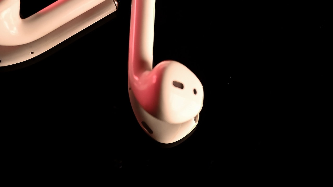 10 Reasons Earbuds Sound Bassier With Different Ear Tips And How To Find The Right Seal