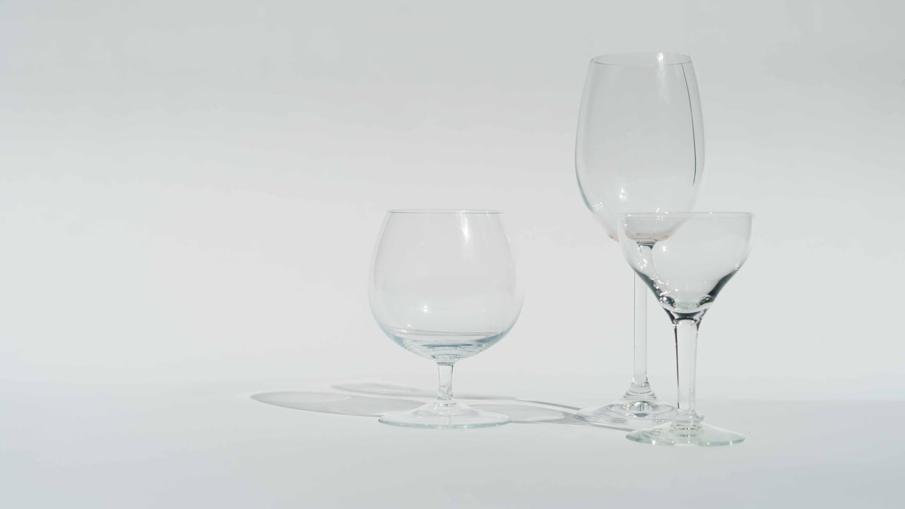 Which glassware set do you want to grab for your next party under ₹1000? Which glassware set do you want to grab for your next party under ₹1000?