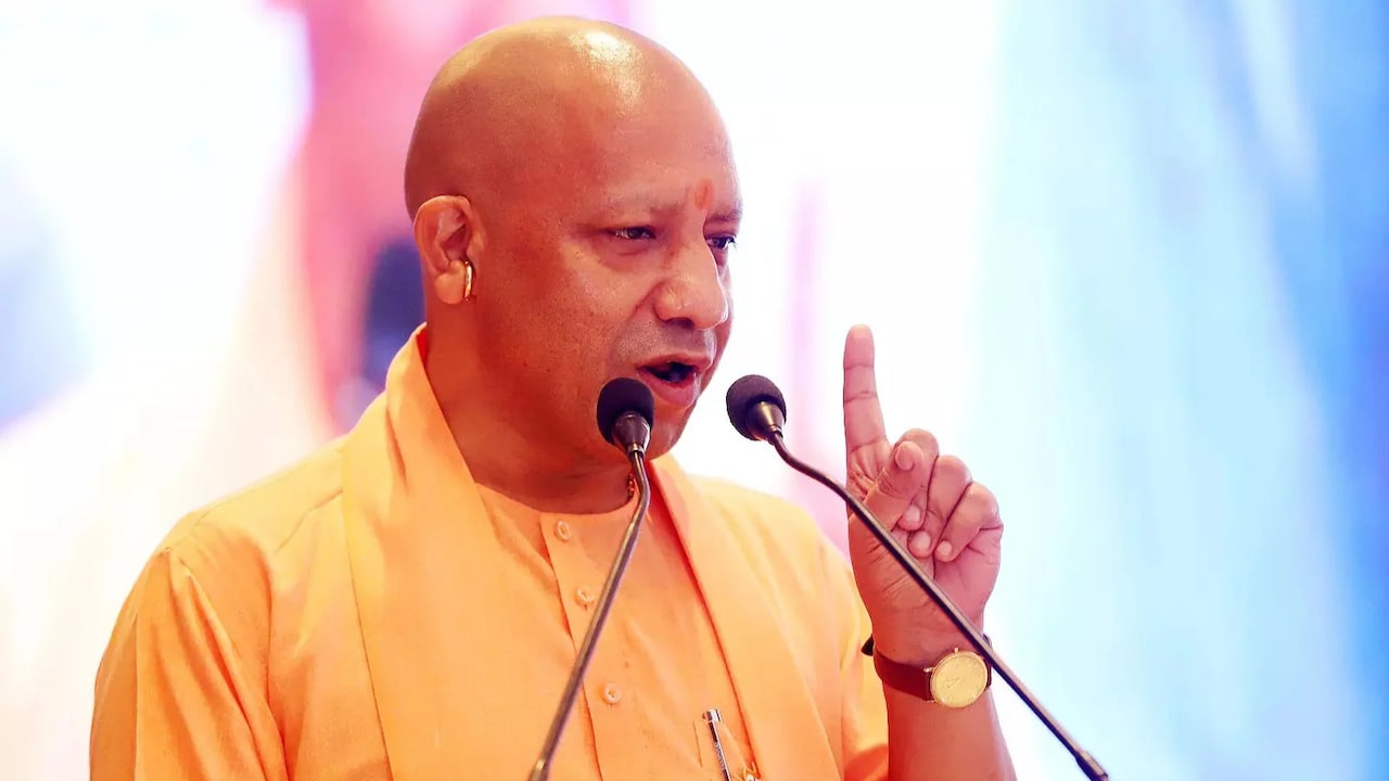 महिलाओं को 20-50 हजार रुपये देना कैसे होगा संभव? यूपी के बजट और चुनावी गणित को समझिए