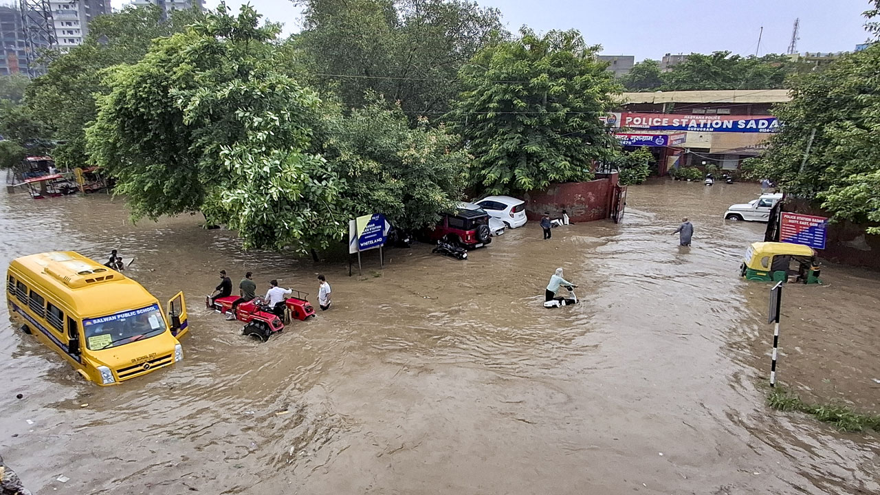 Gurugram Flooded Again: Schoolchildren Stranded, Roads Waterlogged After Heavy Rain