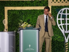 Emotional Roger Federer Inducted Into Tennis Hall Of Fame
