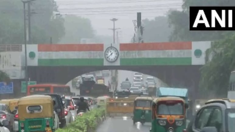 Heavy Monsoon Rain Triggers Waterlogging, Traffic Jam Across Delhi-NCR