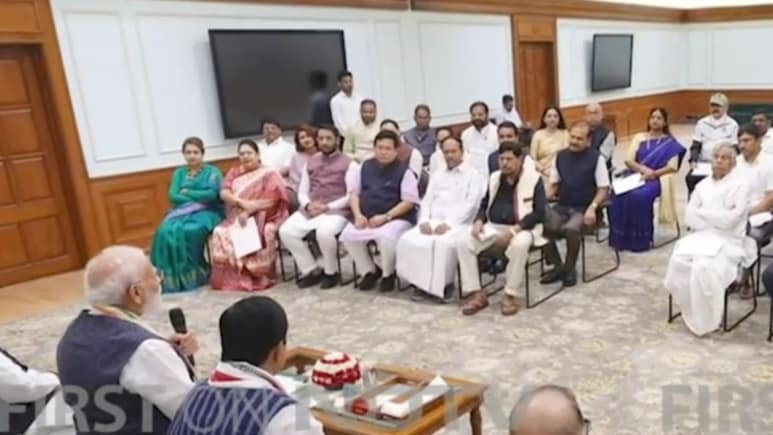 "No Need To Worry, I'm With You": PM To Trinamool Rebels, Ex-Uddhav Sena MPs