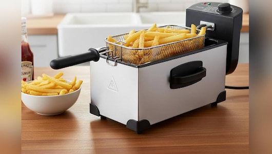 Amazon Great Freedom Sale: चाय-नाश्ते का मजा होगा डबल, Electric Deep Fryers पर मिल रहे हैं जबरदस्त ऑफर्स