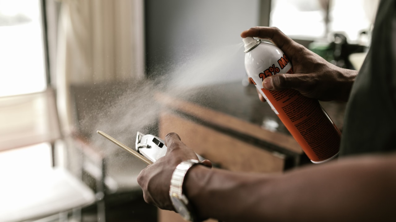 Get herbal repellent sprays for Monsoon Homes