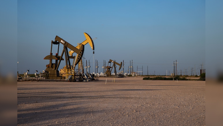 Energy Stocks Hit Record As Oil Rises On Fading Iran Deal Hopes