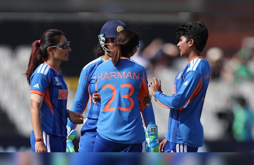 India vs Thailand LIVE Score, Women's Asia Cup 2026: लड़खड़ाई भारत की बल्लेबाजी, 4 रन के अंदर गंवाए 3 विकेट, ऋचा घोष 0 पर आउट