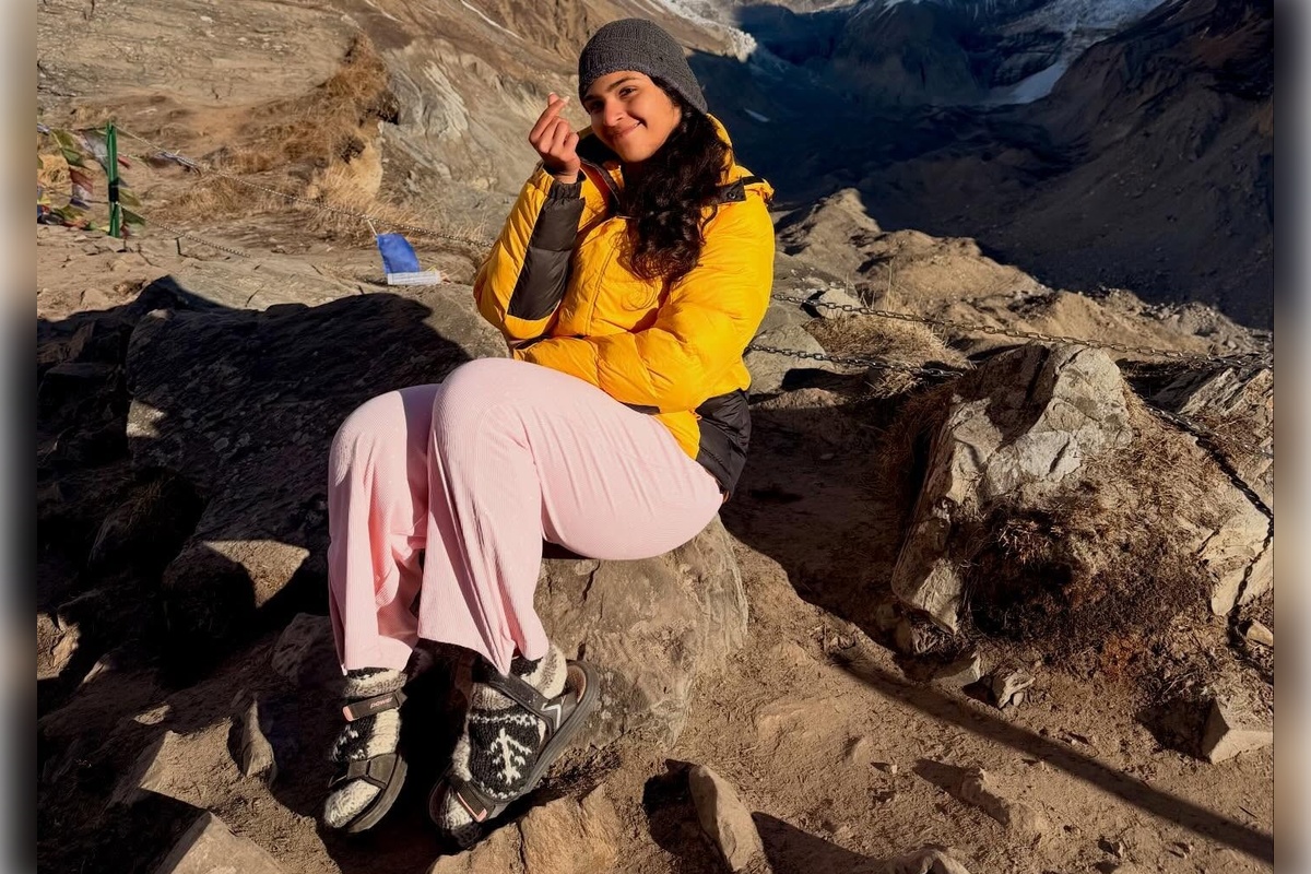 Weight Loss-Friendly Moong Dal Pakoda: Vanshika Khurana's Healthy Air Fryer Snack Recipe