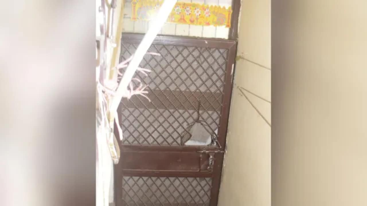 5 दिन तक घर में पड़ा रहा मशहूर संगीतकार रवि डे का शव, बेटे ने मोड़ा मुंह , कहा- हमारा कोई रिश्ता नहीं'
