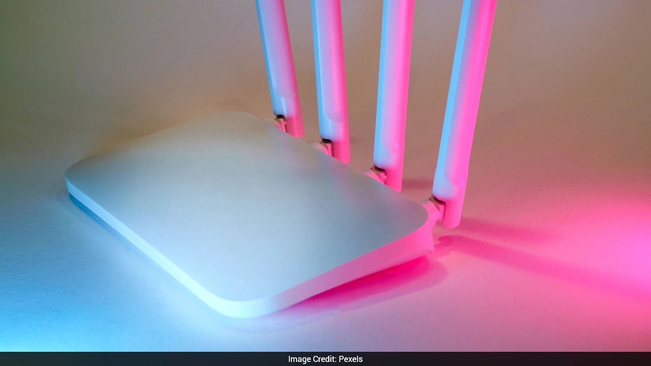 Shared Bandwidth Tension: The Ethics of Subletting Home Internet to Landlords