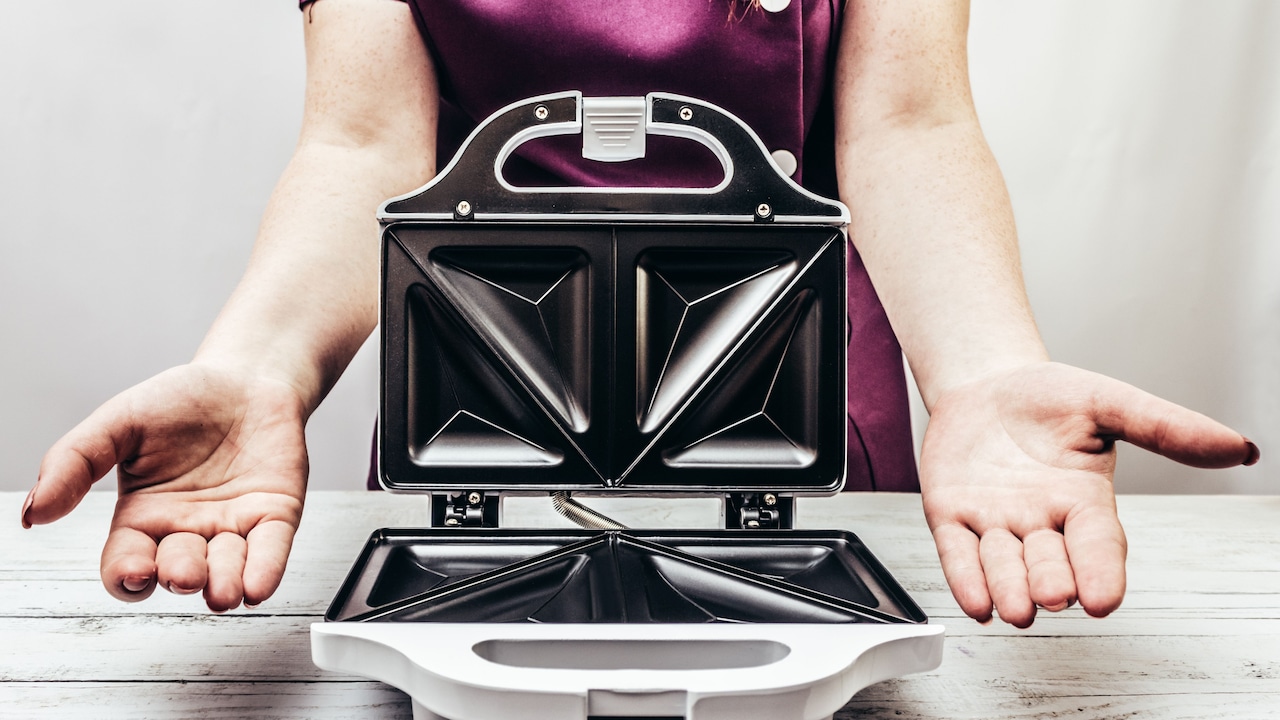 10 Reasons Sandwich Makers Brown Bread Unevenly And How To Get More Consistent Toasting