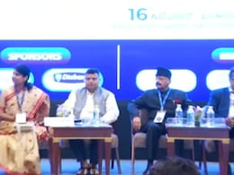 AI In Healthcare: Doctors Must Stay Accountable, Experts Say