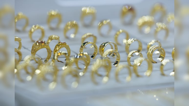 Gold Climbs Above $4,400 As Traders Turn Focus To US Inflation