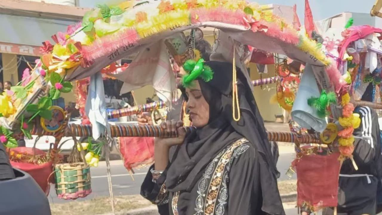 कौन हैं तमन्ना मलिक, बुर्का पहनकर कांवड़ लाने पर कोर्ट ने थमाया नोट‍िस, जारी हो सकता है वारंट