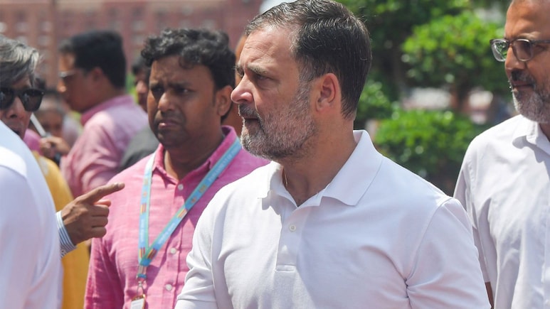 आय से अधिक संपत्ति केस: राहुल को बड़ी राहत, SC का जांच एजेंसी से सवाल- 'खुद जांच शुरू क्यों नहीं की'