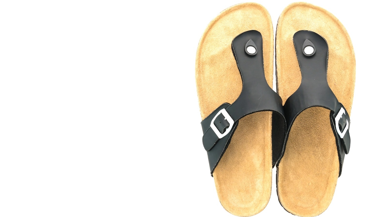 Why Kolhapuri Chappals Turn Dark Or Stiff After Getting Wet:10 Reasons And Fixes Why Kolhapuri Chappals Turn Dark Or Stiff After Getting Wet:10 Reasons And Fixes
