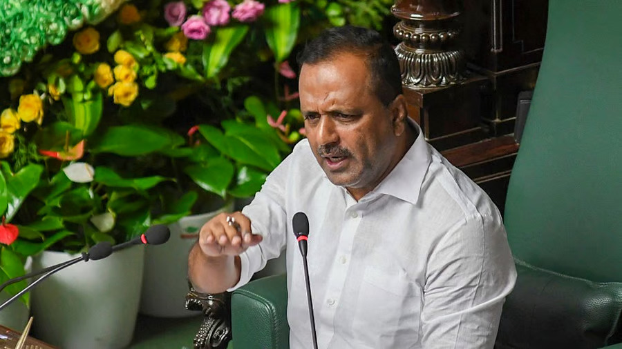 H1N1 virus is spreading in Karnataka and Health Minister U T Khader says there is no need to panic