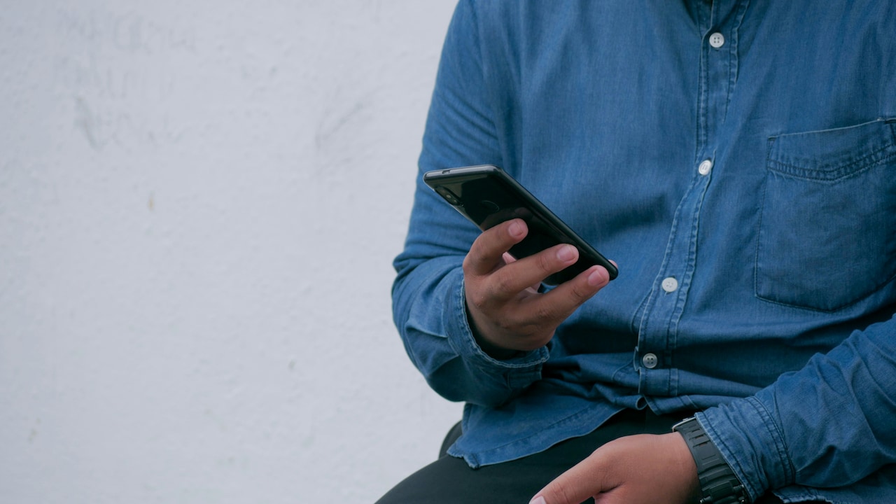 AI Flags 24 Billion Spam Calls, SMS In Q1; TRAI Unplugs 1.8 Lakh Numbers In Crackdown