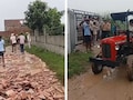 सरपंच-प्रशासन ने नहीं सुनी तो ग्रामीणों ने पेश की मिशाल, चंदा जुटाकर बनवा दी सड़क