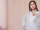 15 August पर छा जाएगा आपका स्टाइल, ऑफिस और कॉलेज के लिए बेस्ट हैं ये White Kurta Set