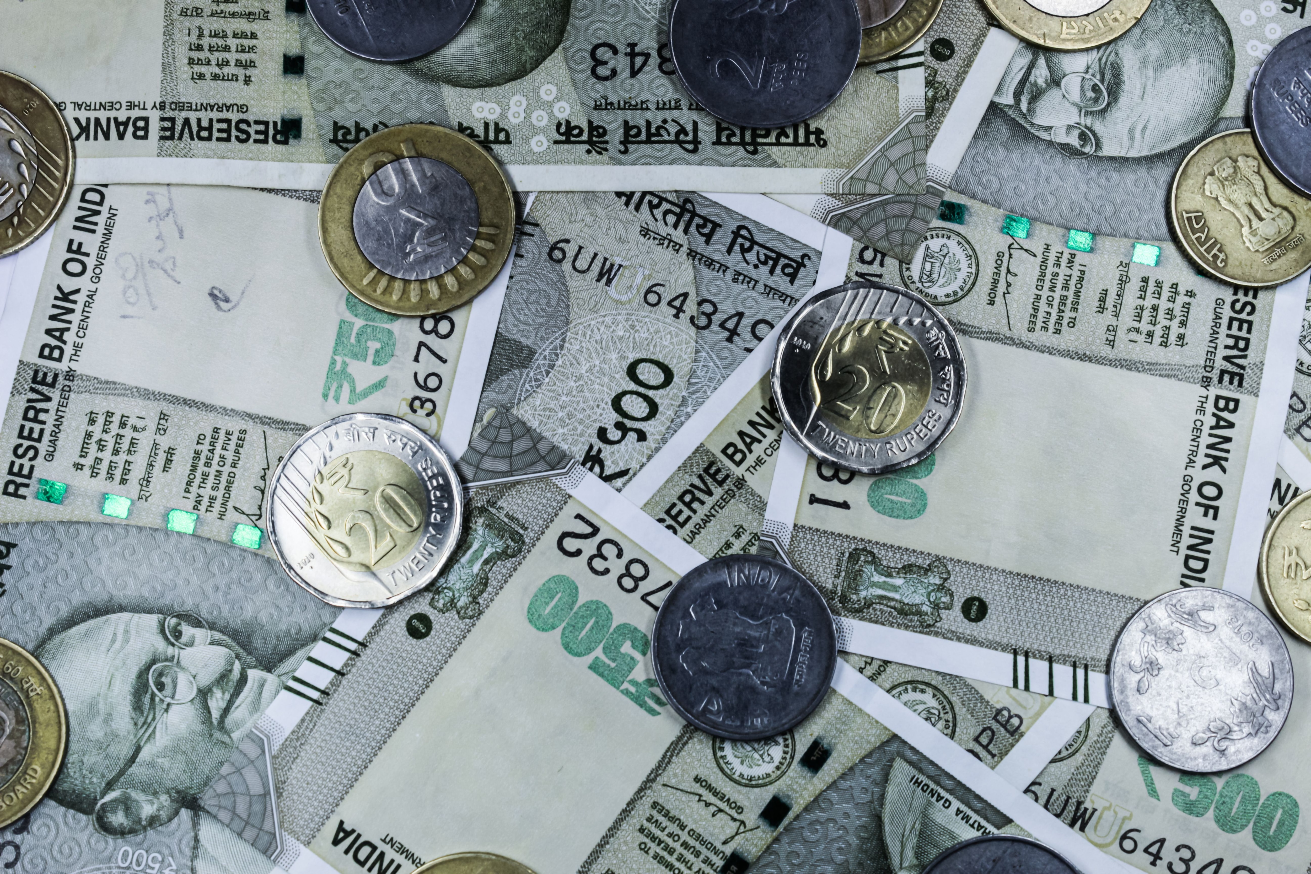 Pay Off Your Loan Early Or Invest Instead: What Is The Smarter Financial Move?