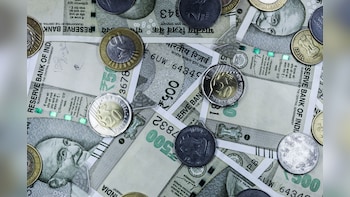 CCPA Fines Walkie-Talkie Seller Hogar Technologies Rs 1 Lakh For Misleading Ads