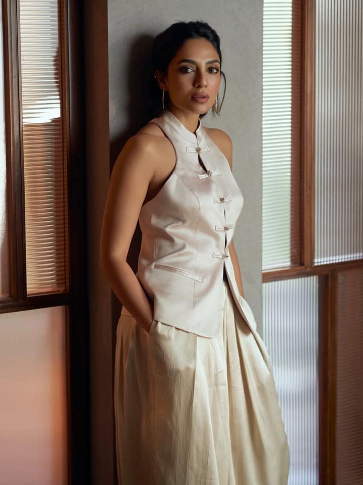 Sobhita Dhulipala Responds to Criticism of Telugu Community Online