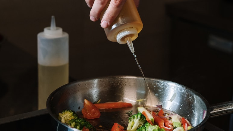 Cooking Oil Could Get Cheaper This Festive Season As India Cuts Import Duty On Edible Oils