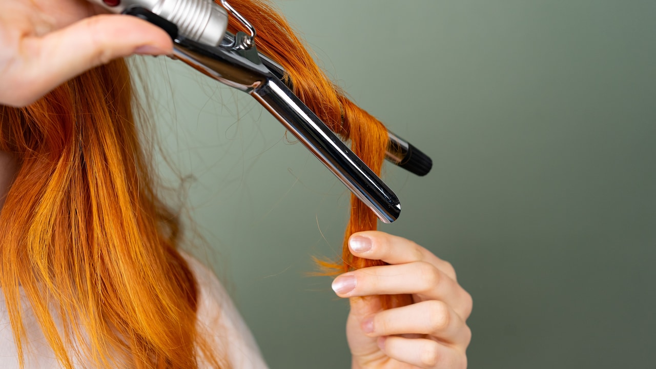 10 Curling-Wand Mistakes That Make Your Curls Look Uneven